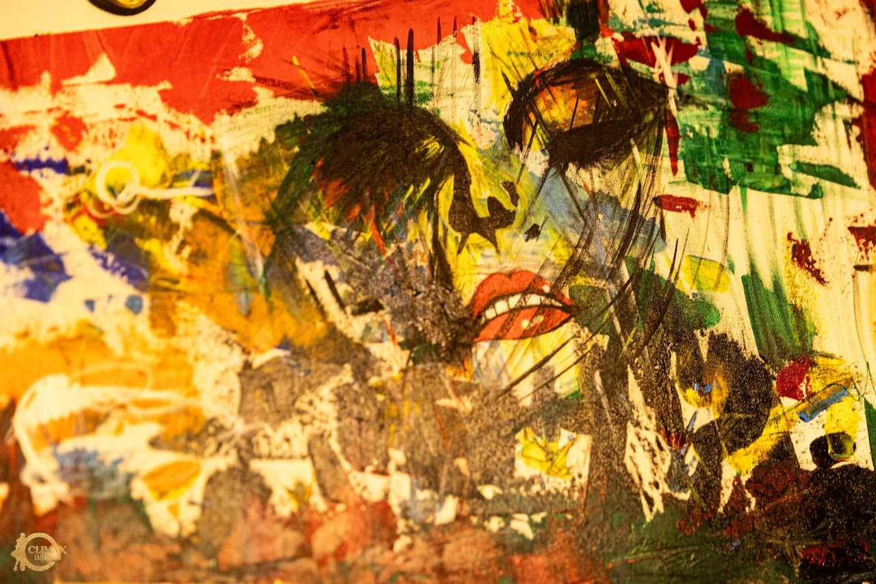 Art Exhibitions - Image 8